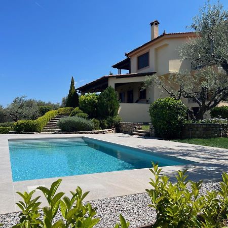 Ampelos Hillside Villa アクラタ エクステリア 写真