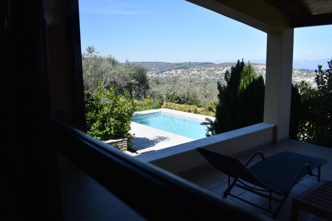 Ampelos Hillside Villa アクラタ エクステリア 写真
